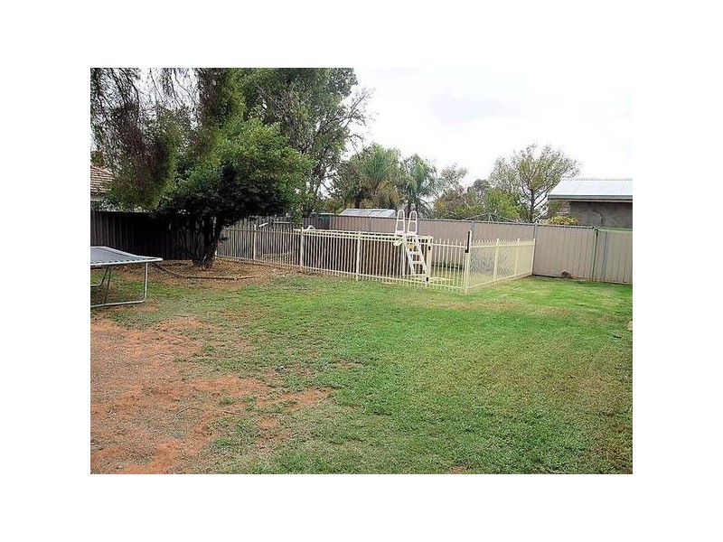 19 Kelvin Avenue, Mildura VIC 3500