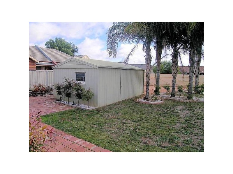 73 Walnut Avenue, Mildura VIC 3500