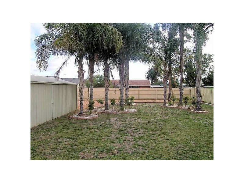 73 Walnut Avenue, Mildura VIC 3500