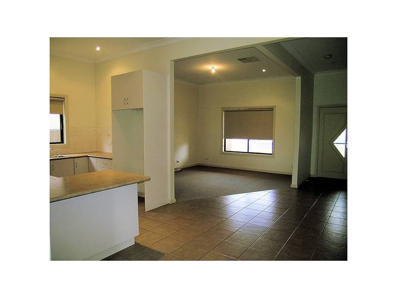 66 Tenth Street, Mildura VIC 3500