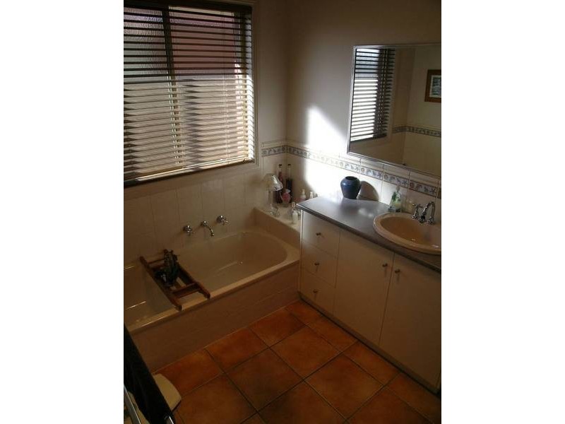 35 Wadsworth Drive, Gol Gol NSW 2738