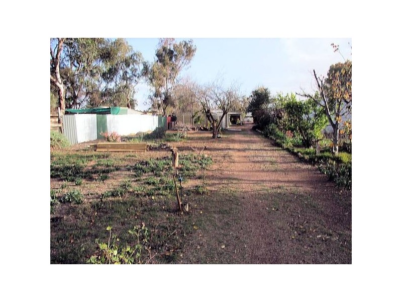 2737 Fourteenth Street, Irymple VIC 3498