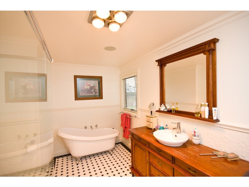 1 Carramar Drive, Gol Gol NSW 2738