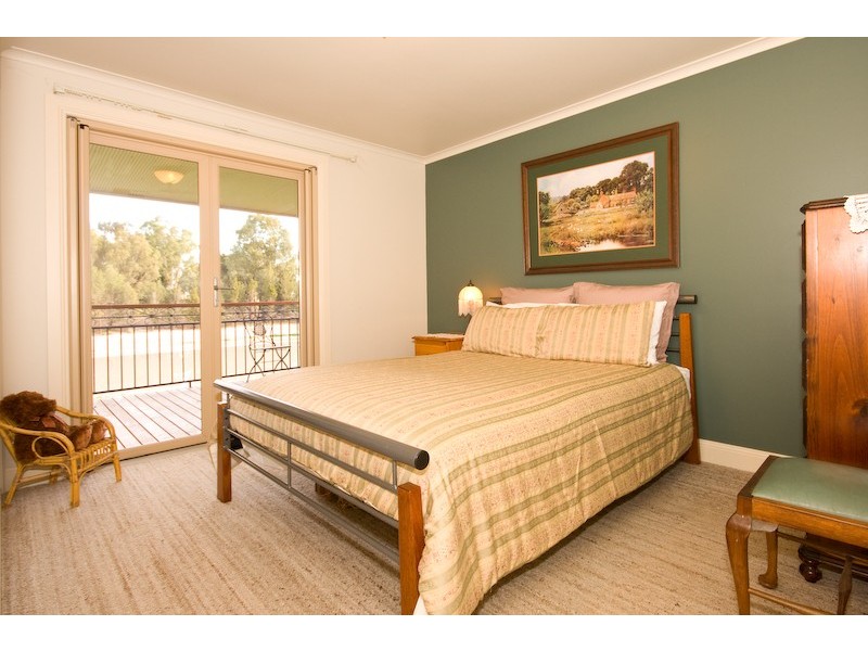 1 Carramar Drive, Gol Gol NSW 2738