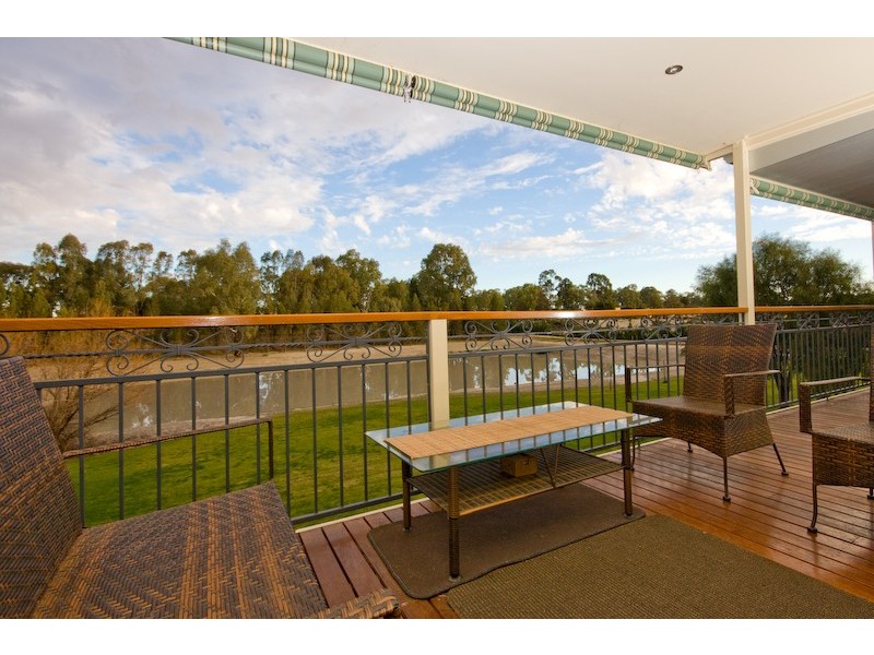 1 Carramar Drive, Gol Gol NSW 2738