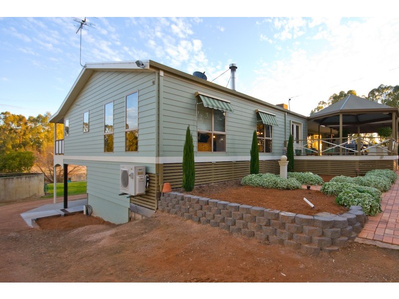 1 Carramar Drive, Gol Gol NSW 2738