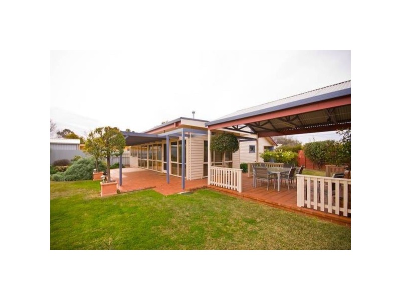 227 Tenth Street, Mildura VIC 3500