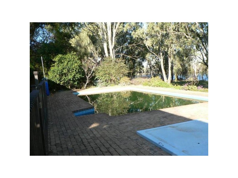 31 Carramar Drive, Gol Gol NSW 2738