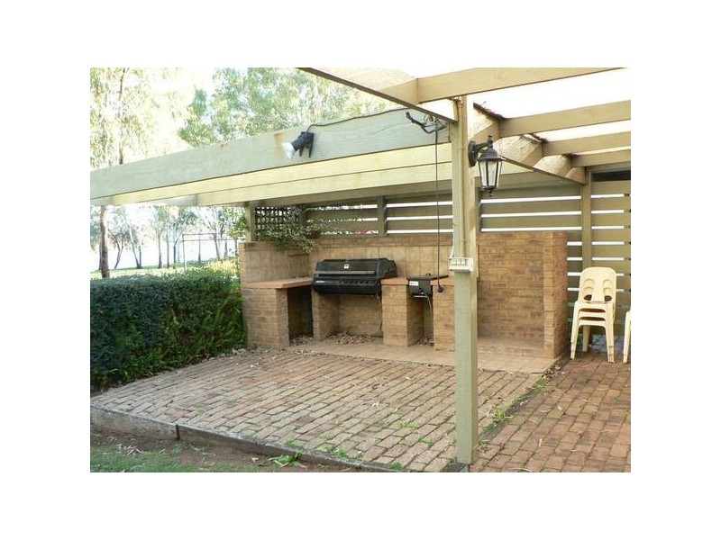 31 Carramar Drive, Gol Gol NSW 2738