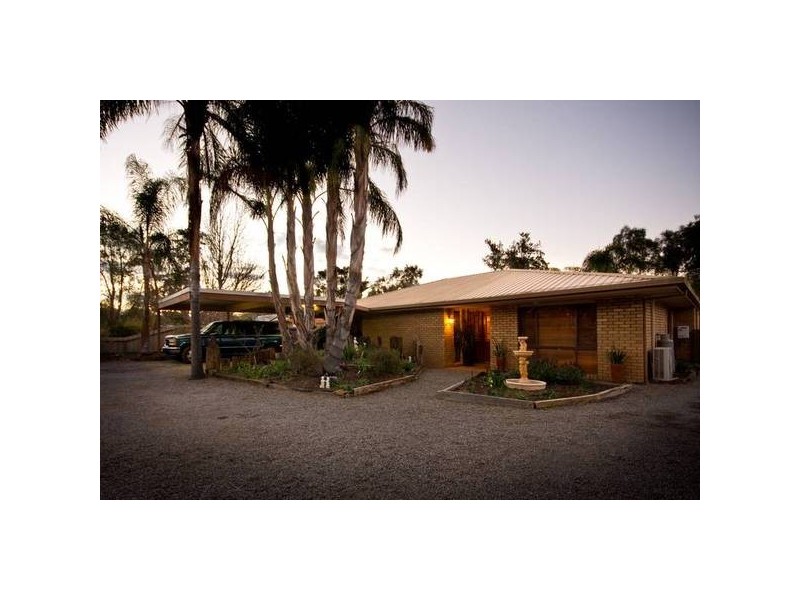 104 Wood Street, Gol Gol NSW 2738