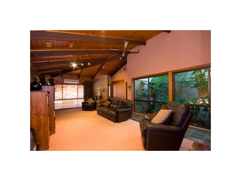 104 Wood Street, Gol Gol NSW 2738