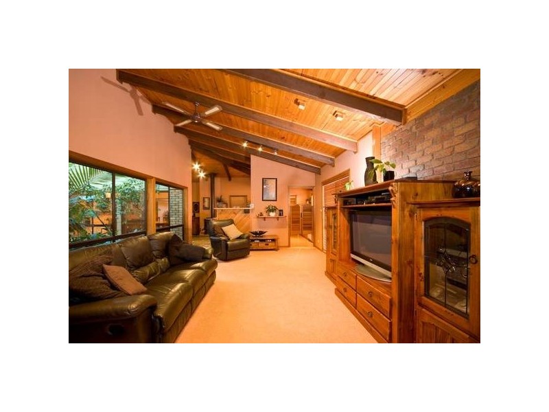 104 Wood Street, Gol Gol NSW 2738