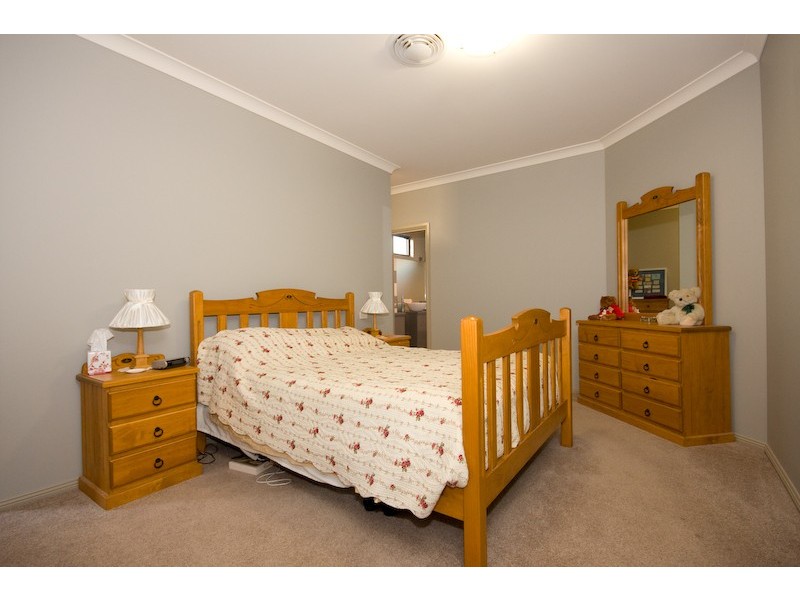 4 Popular Alm Court, Mildura VIC 3500