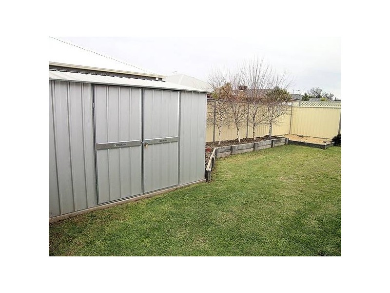 5 Leichhardt Drive, Mildura VIC 3500