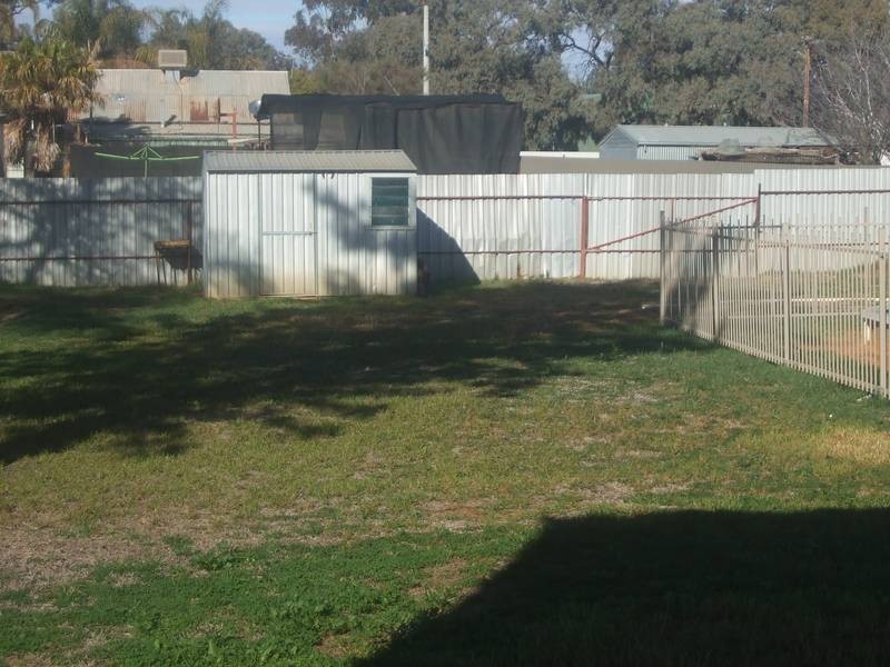 9 Wood Street, Gol Gol NSW 2738