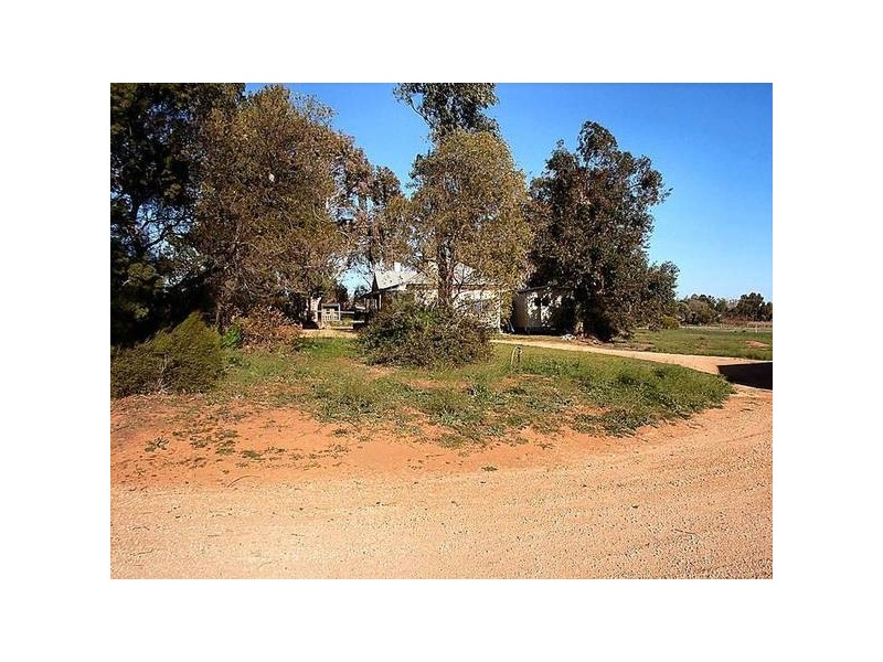 9 Gothorp Road, Irymple VIC 3498