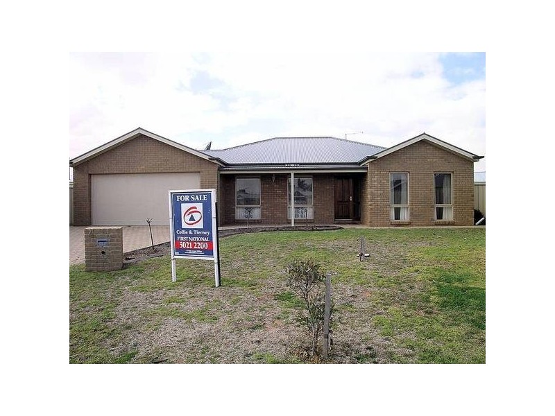 4 Thames Place, Mildura VIC 3500