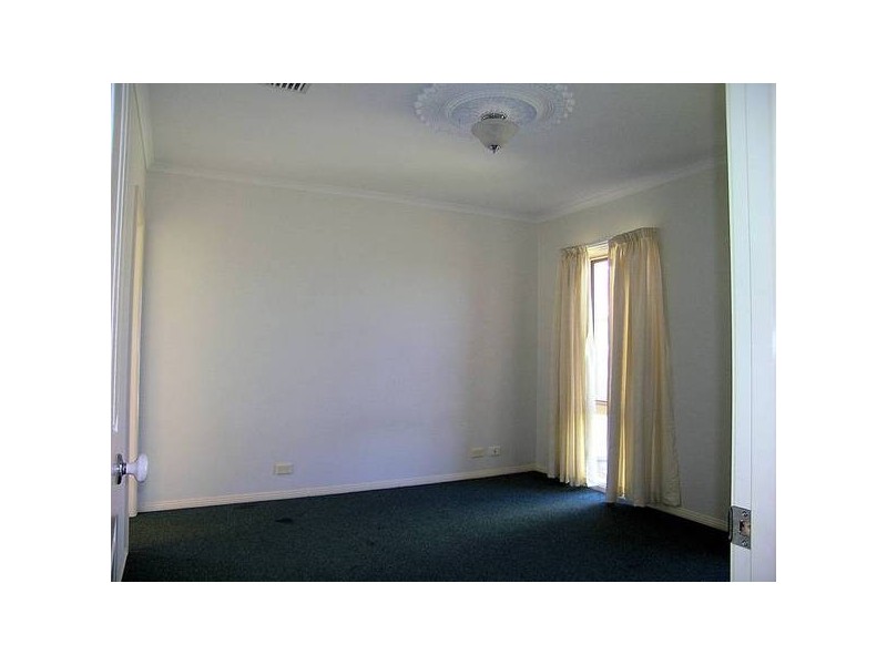 4 Thames Place, Mildura VIC 3500