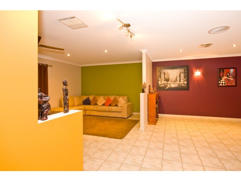 30 Summer Drive, Gol Gol NSW 2738