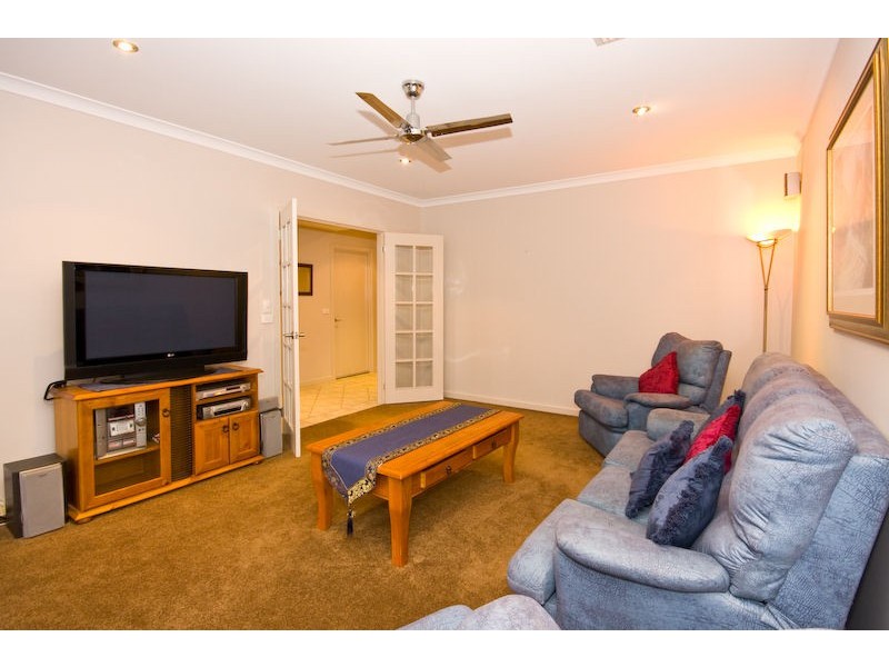 30 Summer Drive, Gol Gol NSW 2738