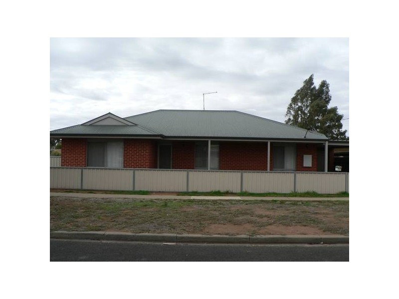 240 Woodham Avenue, Mildura VIC 3500