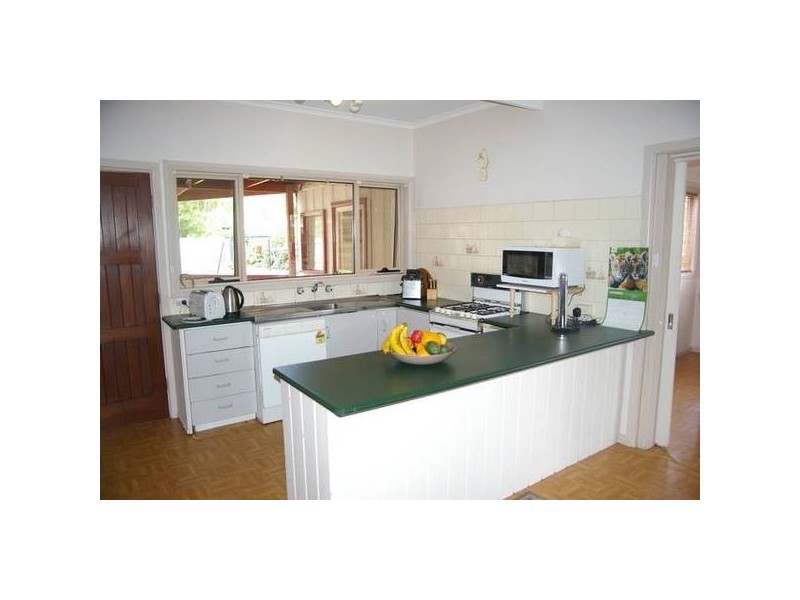 6 Floral Avenue, Mildura VIC 3500