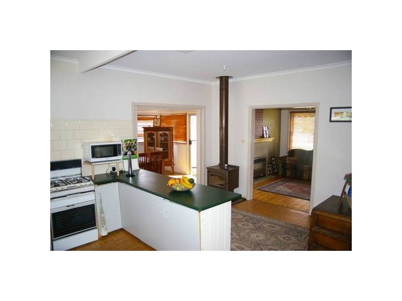 6 Floral Avenue, Mildura VIC 3500