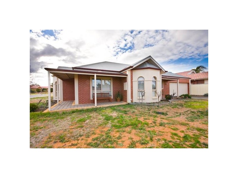 14 Vineleaf Street, Mildura VIC 3500