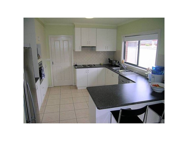 8 Bristol Way, Mildura VIC 3500