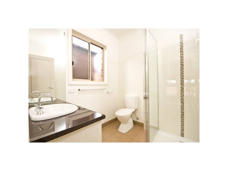 16 Heidi Court, Mildura VIC 3500