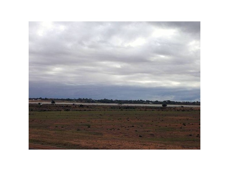 1 Riverside Avenue, Mildura VIC 3500