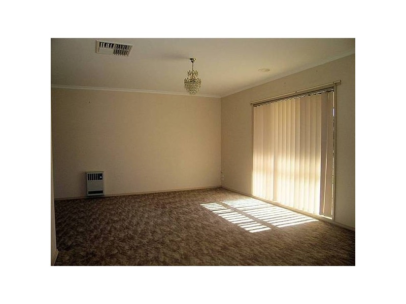 54 Riverside Avenue, Mildura VIC 3500