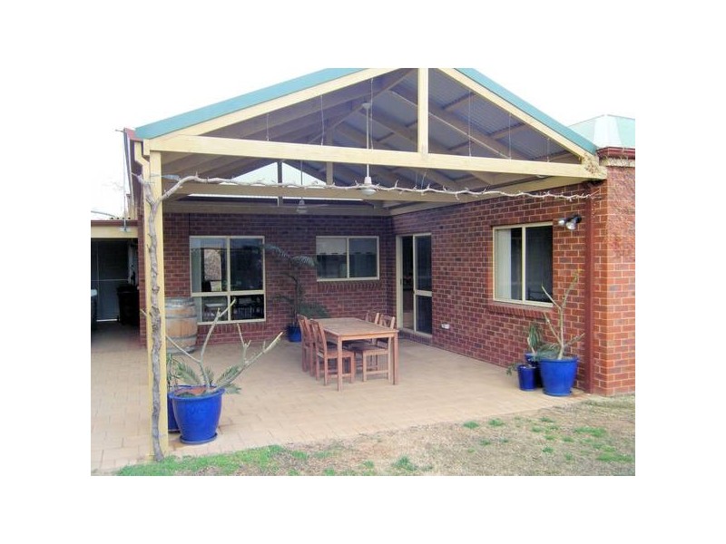 19 Dunning Drive, Mildura VIC 3500