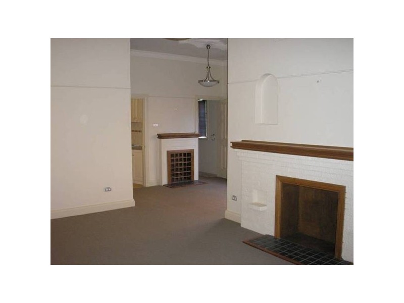 252 Deakin Avenue, Mildura VIC 3500