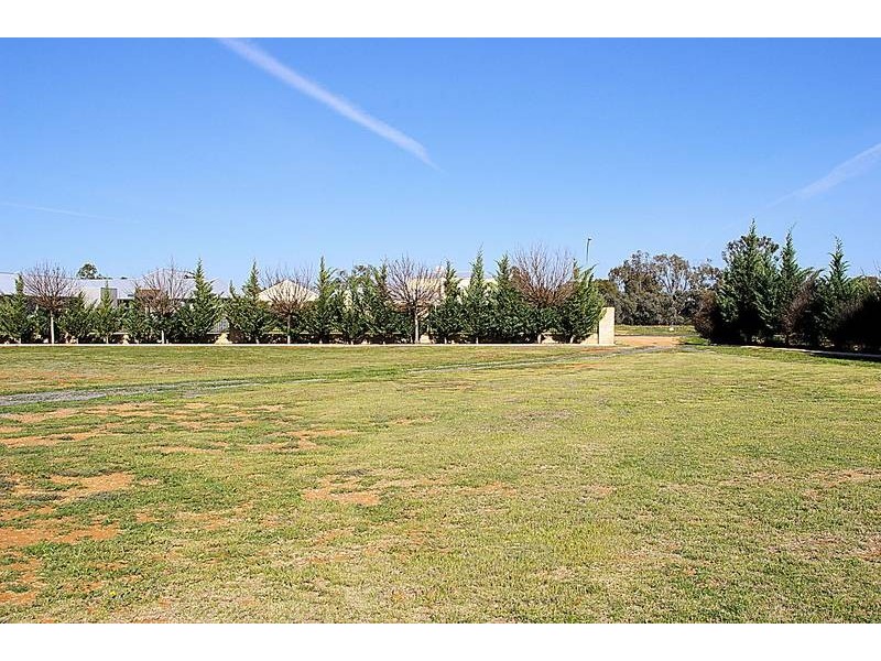36 Cobb & Co Way, Gol Gol NSW 2738