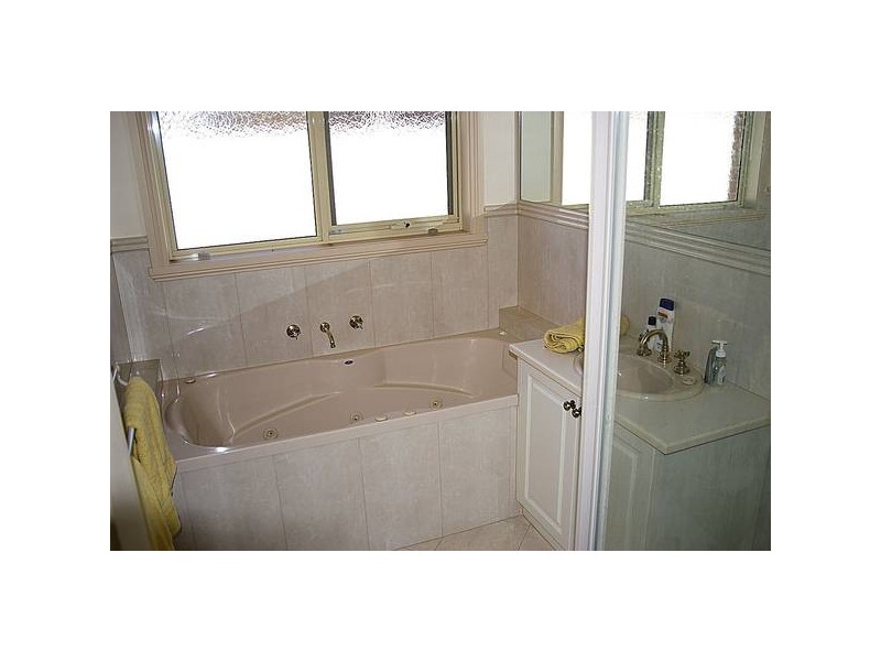 24 Marziano Drive, Mildura VIC 3500