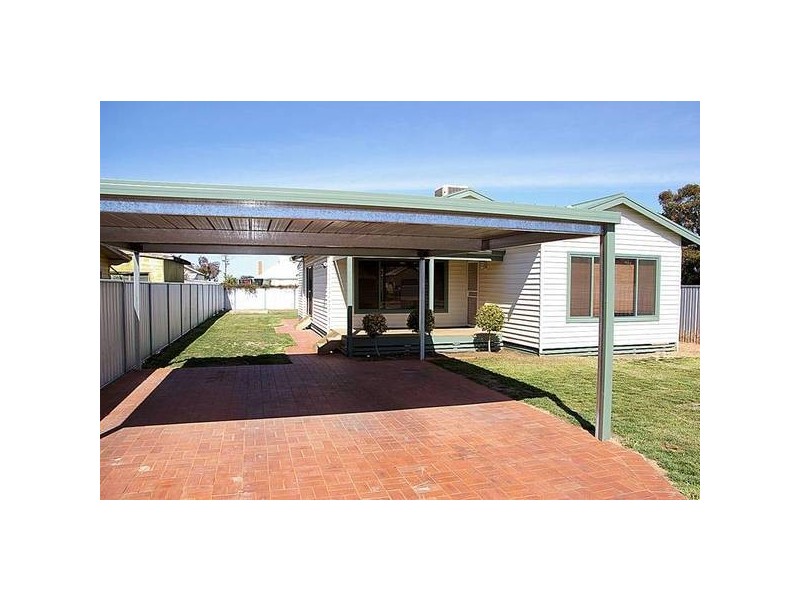 34 Magnolia Avenue, Mildura VIC 3500
