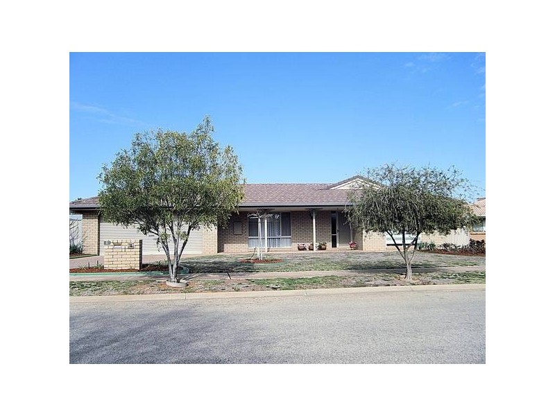 1 Teleki Drive, Irymple VIC 3498