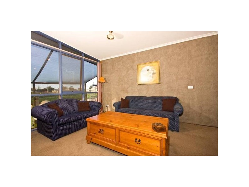 15 Lachlan Parade, Red Cliffs VIC 3496