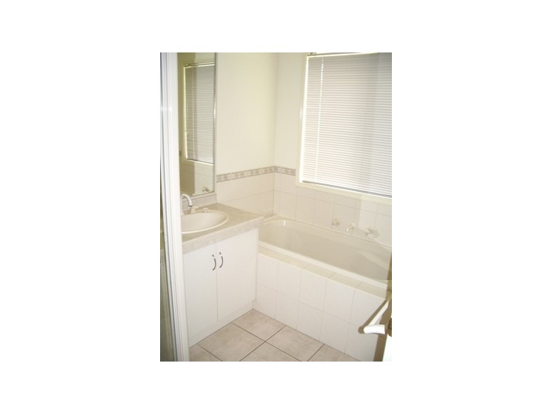 13 Canterbury Drive, Mildura VIC 3500