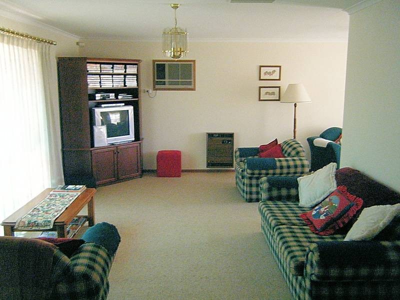 420 Walnut Avenue, Mildura VIC 3500