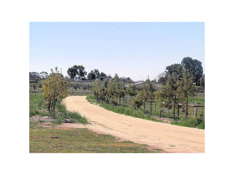 2 Blaby’s Lane, Merbein VIC 3505