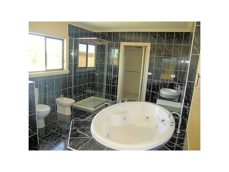 2 Blaby’s Lane, Merbein VIC 3505