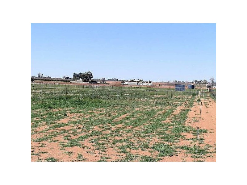 2 Blaby’s Lane, Merbein VIC 3505