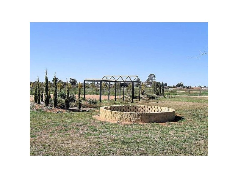 2 Blaby’s Lane, Merbein VIC 3505