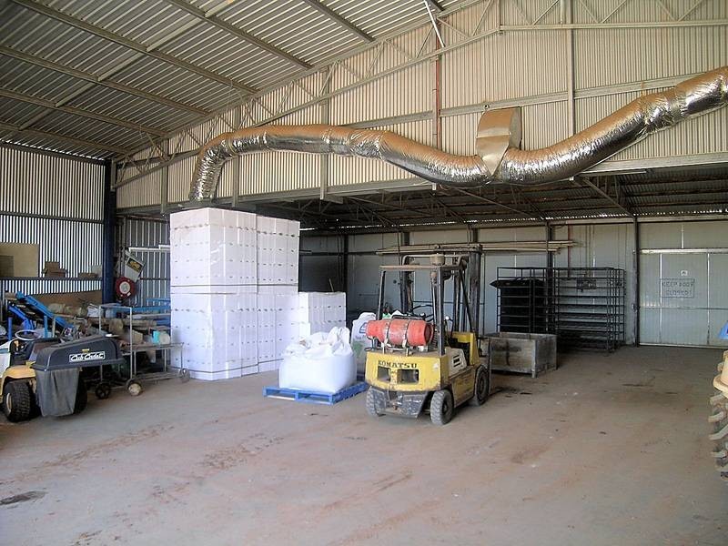 3090A Murray Valley Highway, Robinvale VIC 3549