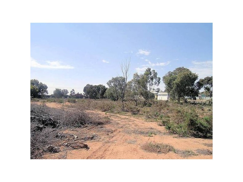 1 Sturt Highway, Merbein South VIC 3505