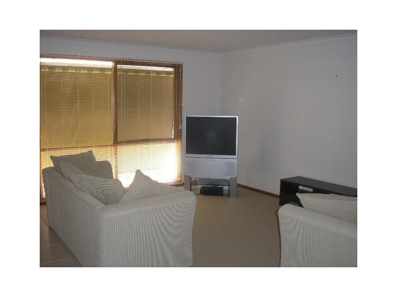 3/27 Walnut Avenue, Mildura VIC 3500