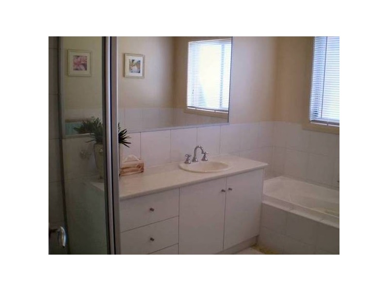 19 Canterbury Drive, Mildura VIC 3500