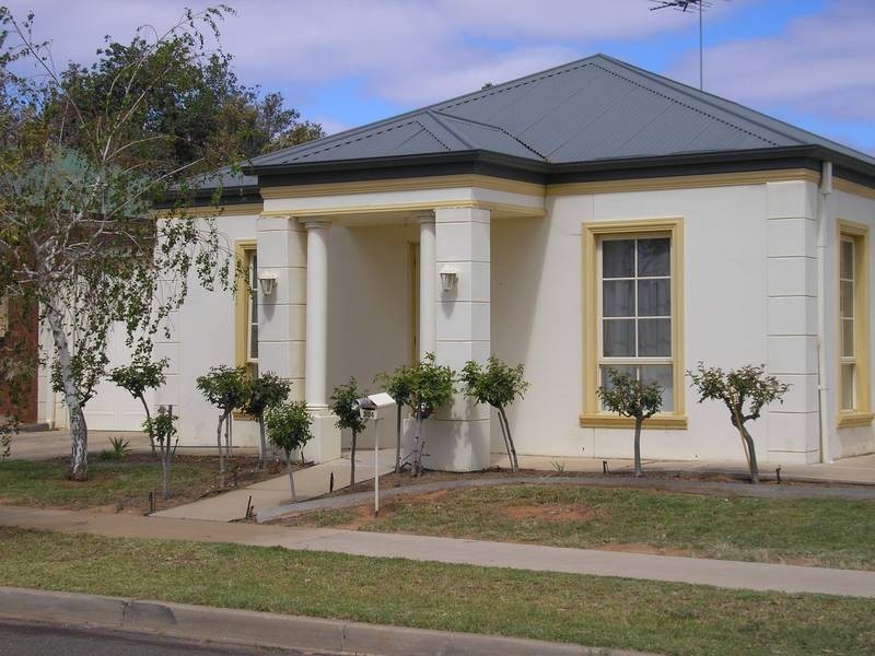 304 Walnut Avenue, Mildura VIC 3500